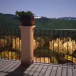 Della Via Francigena Bed & Breakfast 3*