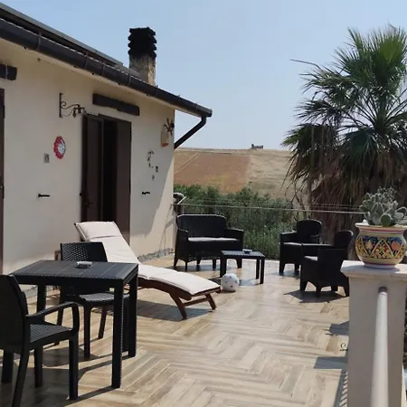 Della Via Francigena לינה וארוחת בוקר